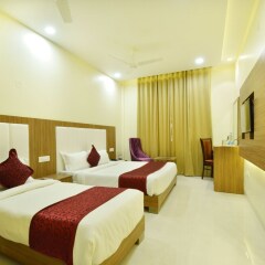 pax hotel welcome inn opp rly stn asr