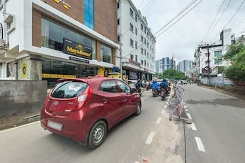 falcons nest la riviera