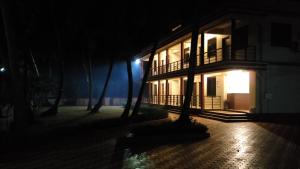 Lazy Frog Goa,Cavelossim>>Carmona,2.5 star
