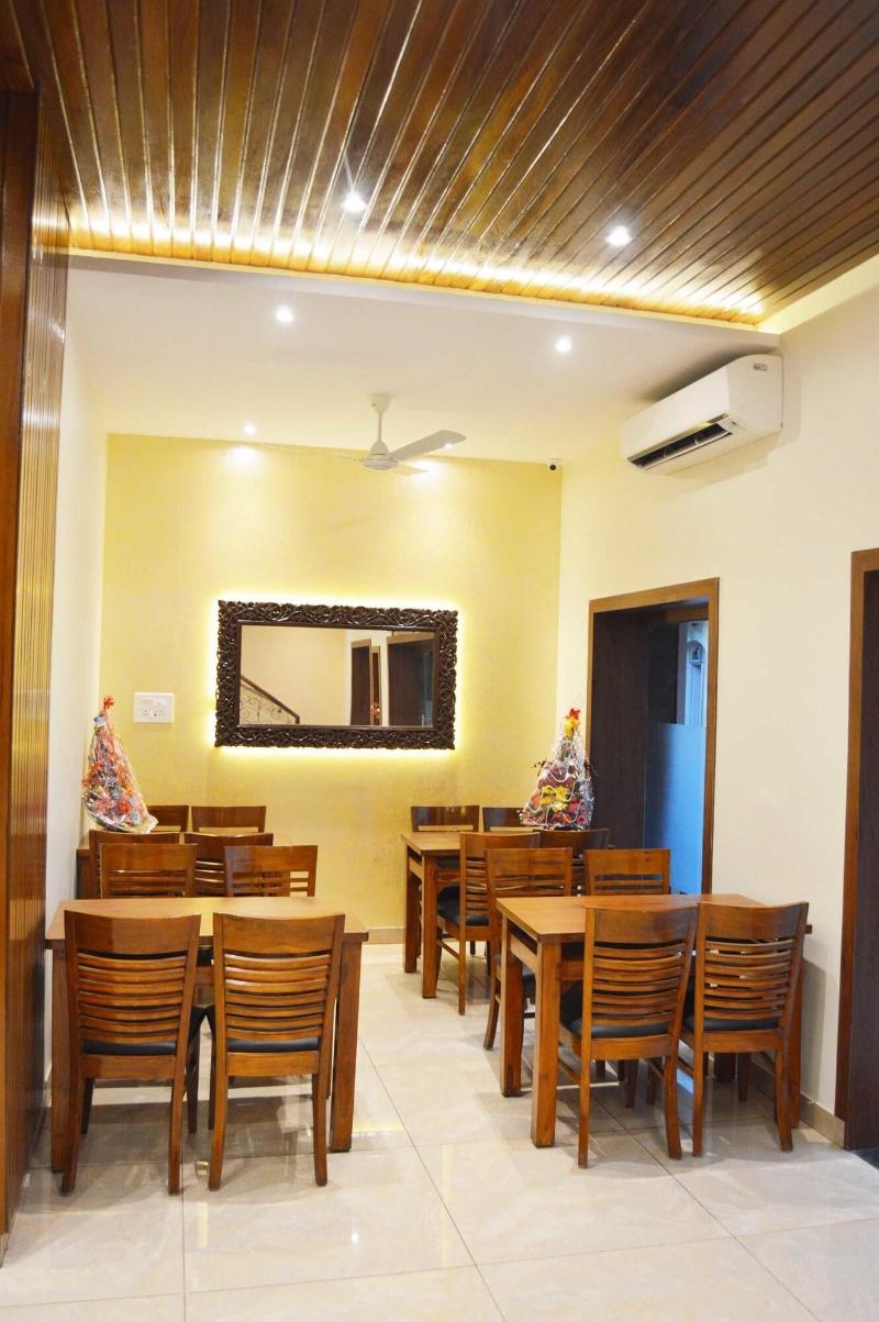 hotel ak international