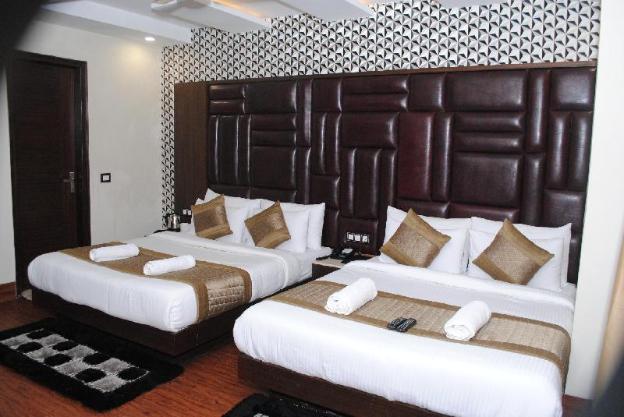 hotel superb new delhi railway station ex prince polonia