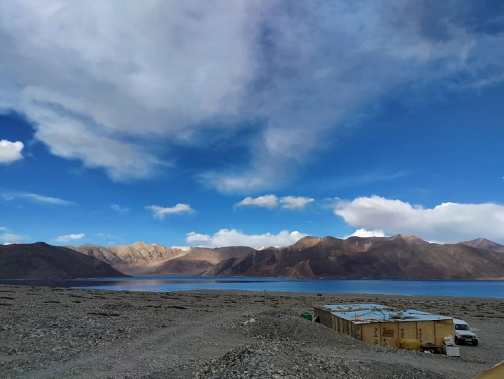 pangong
