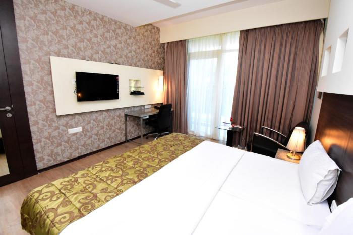 Sentosa Resorts And Water Park,Pimpri - Chinchwad>>Paud,3 star