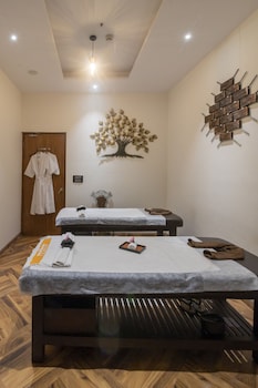 saya grand resort by treat thane