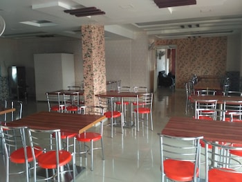hotel morya garden