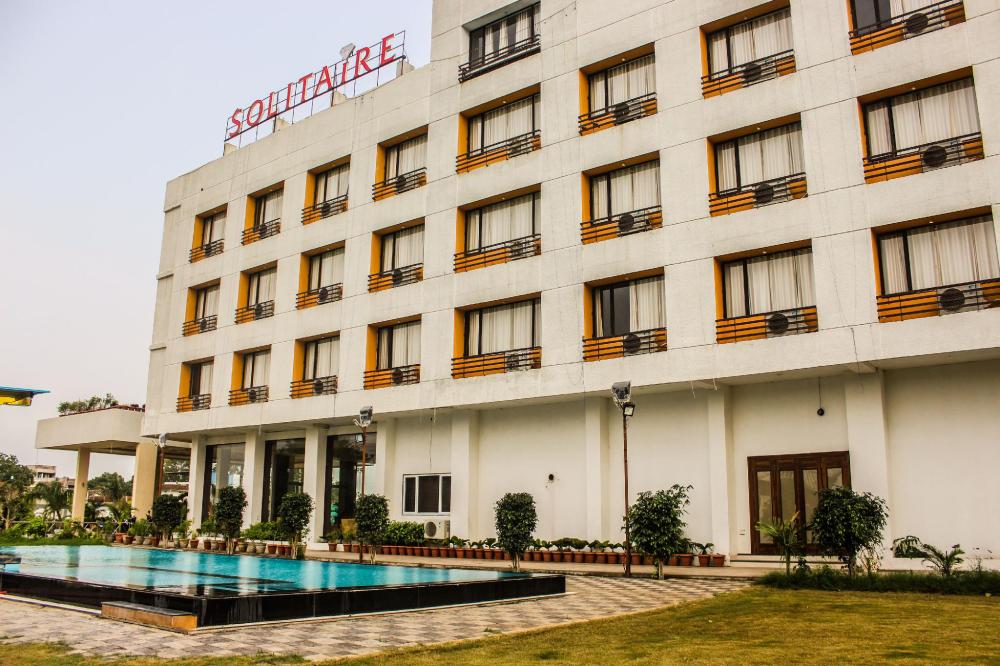 solitaire hotel and resort