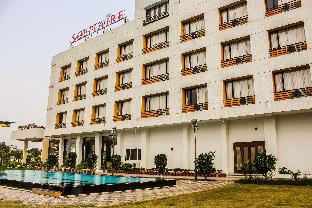 Solitaire Hotel And Resort,Ujjain>>Indore,3.5 star