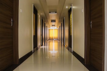 solitaire hotel and resort