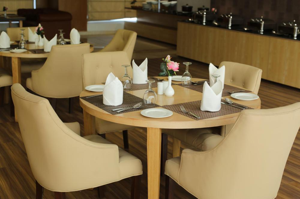 udman hotels and resorts nh 8