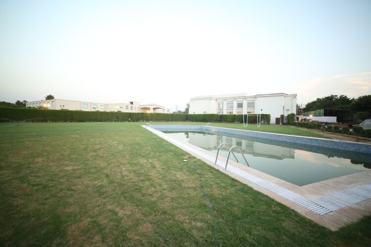 udman hotels and resorts nh 8