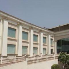 udman hotels and resorts nh 8