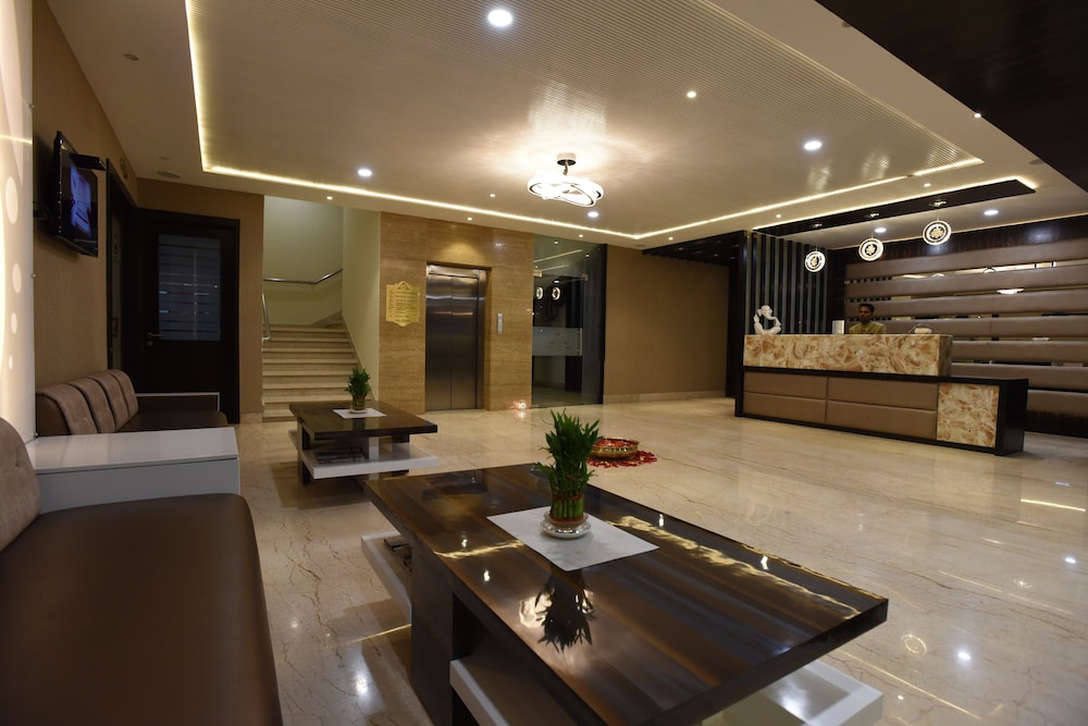 hotel grand rajputana