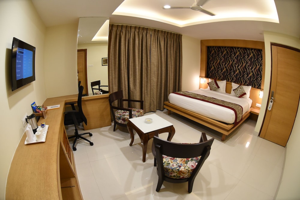 hotel grand rajputana