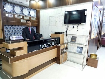 hotel embassy international