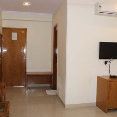 casa meera hotel