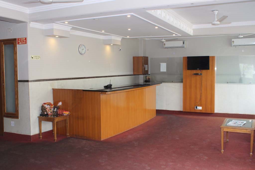 casa meera hotel