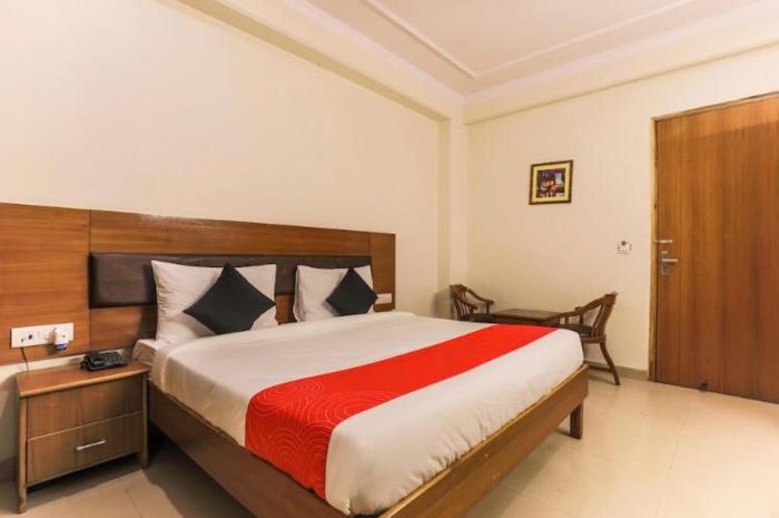 casa meera hotel