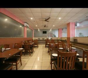 casa meera hotel