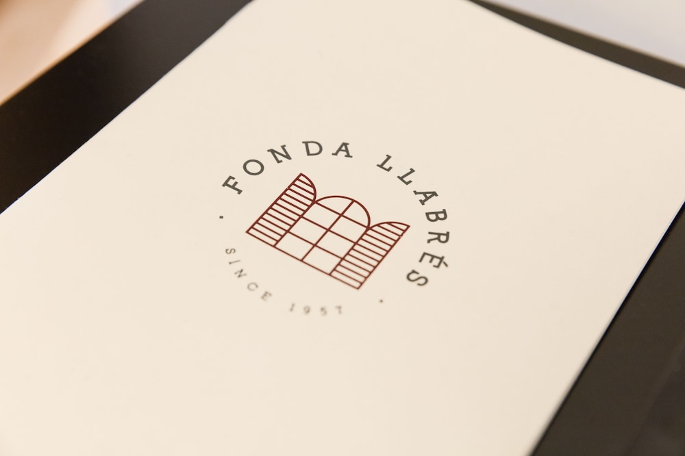 fonda llabres hostal boutique