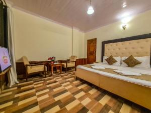 Pine Grove,Manali>>Kullu,3 star