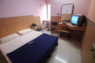 Sri Balaji Paradise,Gandhi Nagar>>Bengaluru,3 star