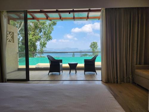 residency lake resort and spa