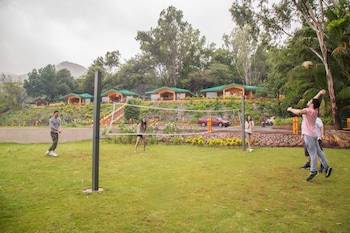 residency lake resort and spa