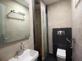 hotel saya new delhi railway station