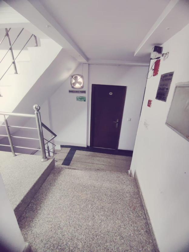 hotel saya new delhi railway station