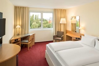 Nh Dresden Neustadt,Pieschen>>Dresden,4 star