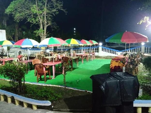 hotel deepak