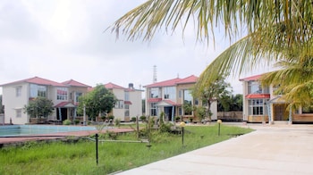 hotel deepak