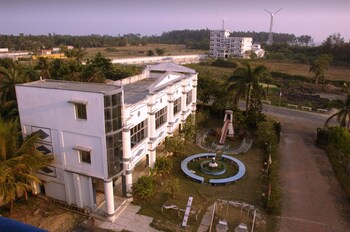 hotel deepak