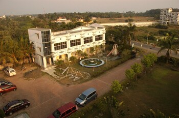 hotel deepak