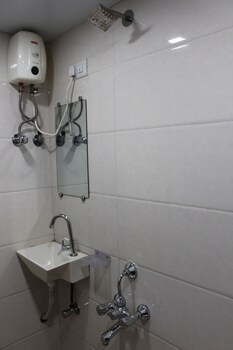 hotel qamar