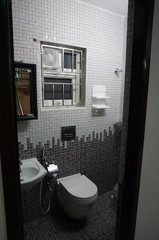 sea la vie covelong beach resort