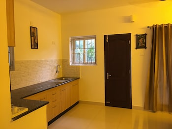 sea la vie covelong beach resort