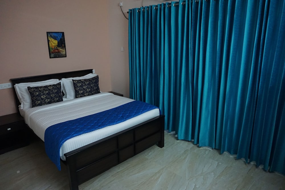 sea la vie covelong beach resort