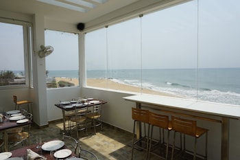 sea la vie covelong beach resort