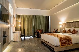 via lakhela resort and spa
