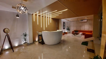 hotel sai village gurgaon