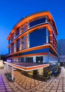 hotel benzz park vellore