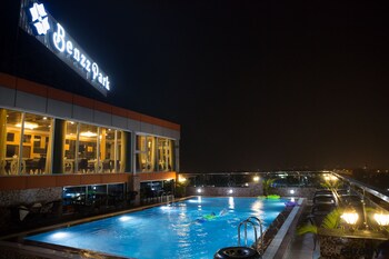 hotel benzz park vellore