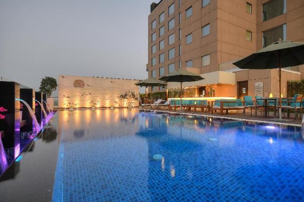 courtyard by marriott surat