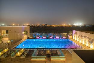 courtyard by marriott surat