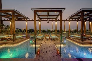 courtyard by marriott surat