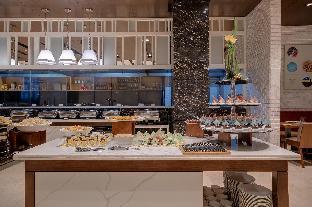 courtyard by marriott surat