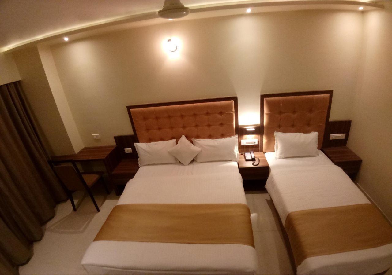 hotel emerald inn