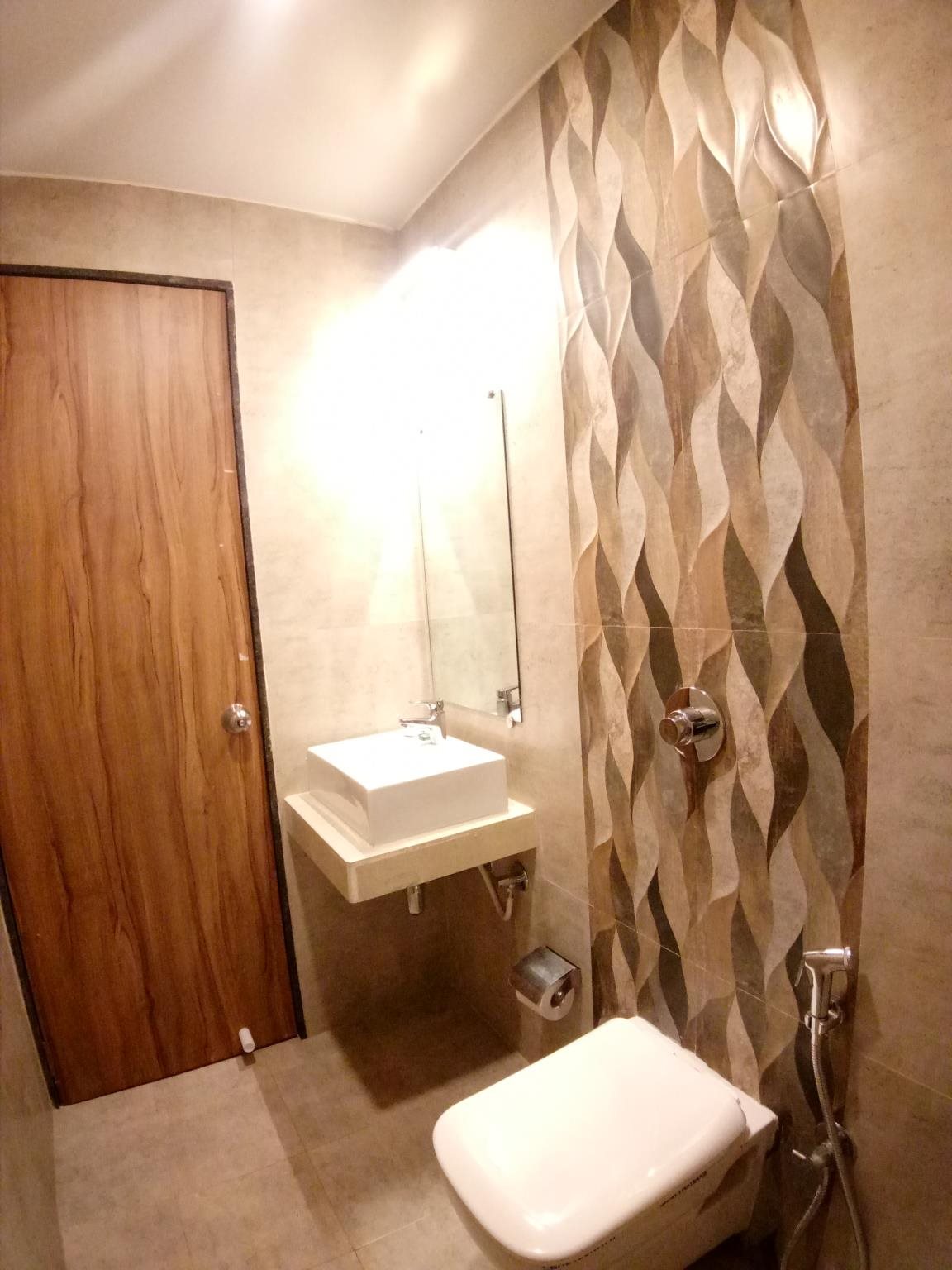 hotel emerald inn