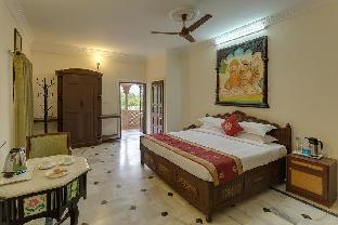 champaner heritage resort